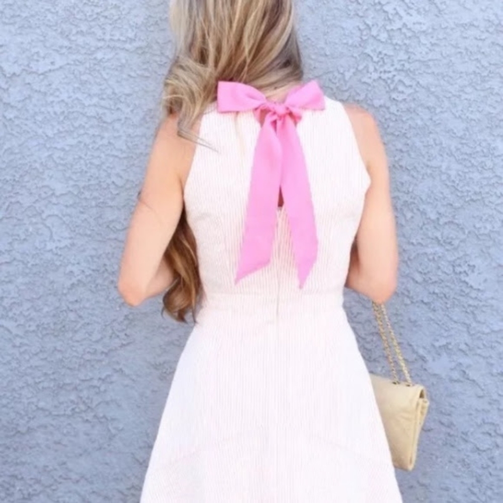 Women's dress